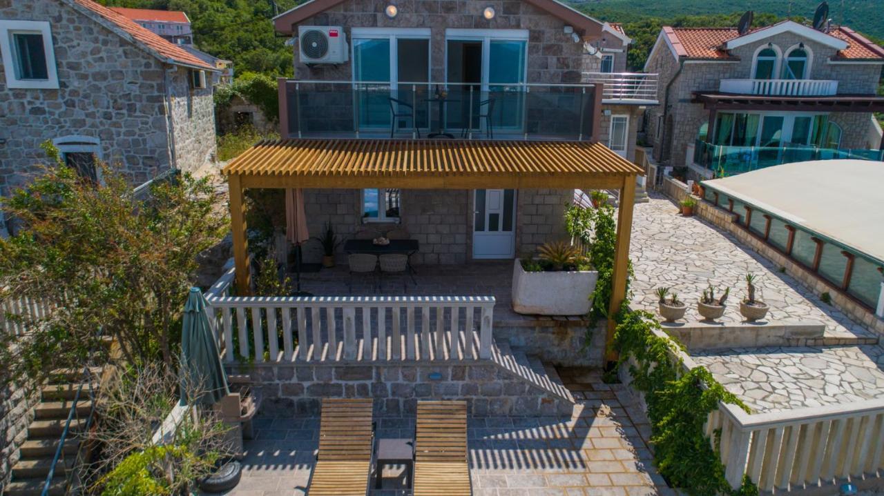 Villa Family House Bjelila Teodo Esterno foto